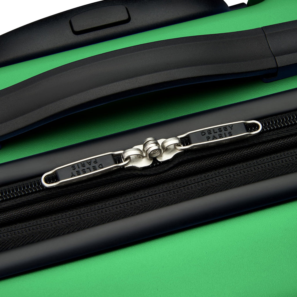 Green Carry-On 20 Inch Hardside Expandable Luggage with Spinner Wheels J860