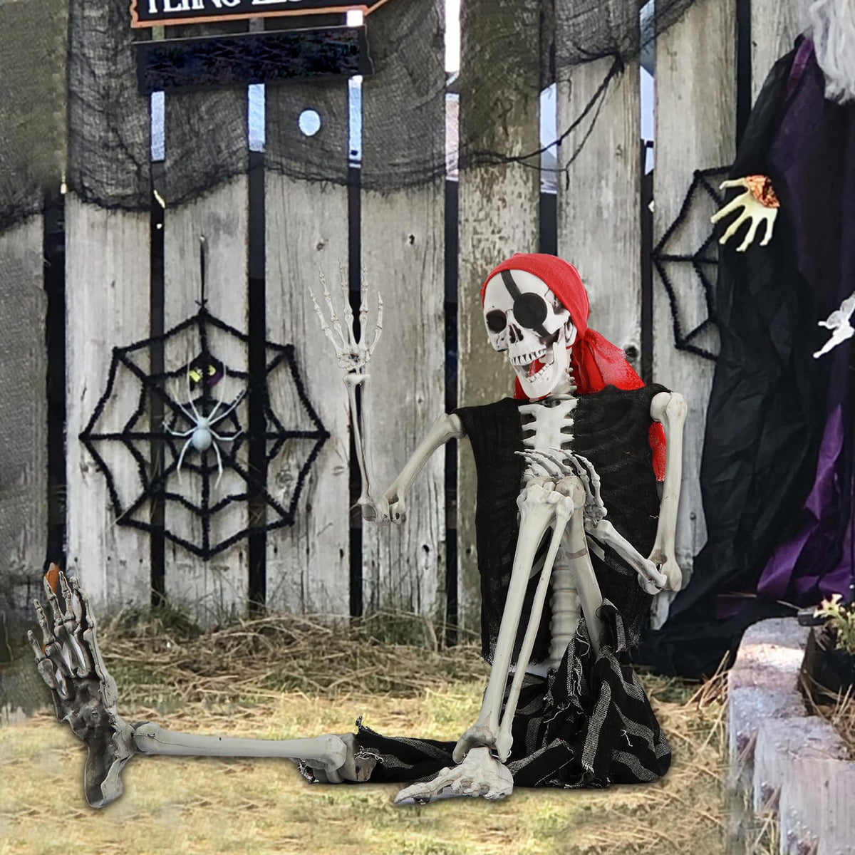 Life Size Pirate Skeleton with Movable Joints H7227