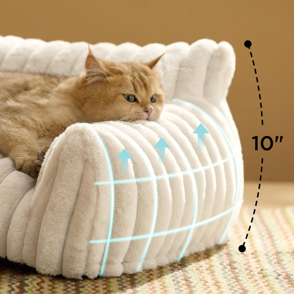 Cream Cat Couch U899